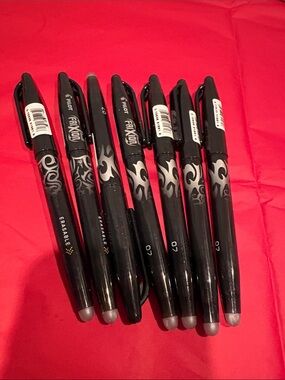 Seven new Pilot Frixion Roller Gel Erasable Pen Pens T4